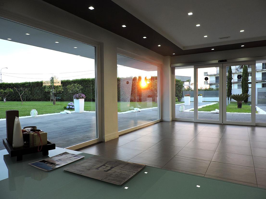Pietrabianca Exclusive Resort 波米利亚诺达尔科 外观 照片